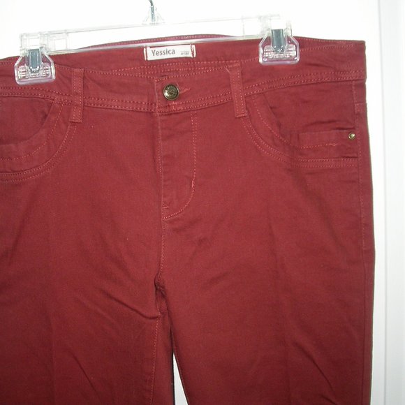 Rust Yessica (German) Jeans - Picture 5 of 8